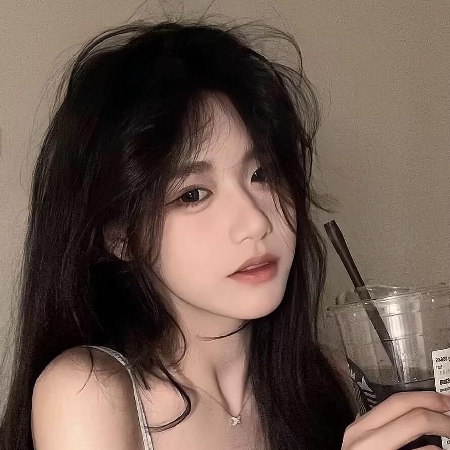 小嘉欣的洋娃娃